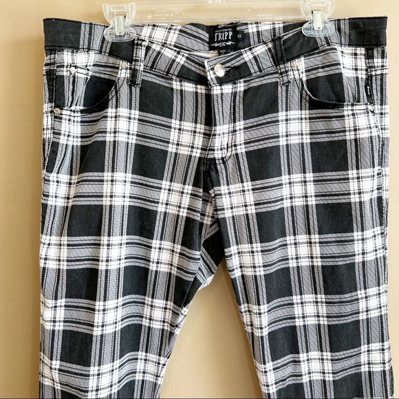 Tripp NYC Black & White Plaid Skinny Pants Size 13 - Picture 2 of 8